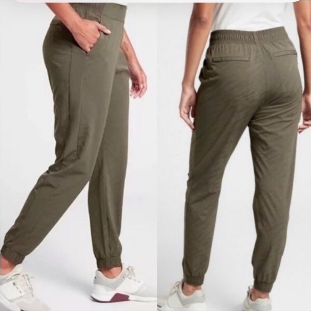 Athleta Brooklyn Jogger Plus Size Olive Green Size 14P